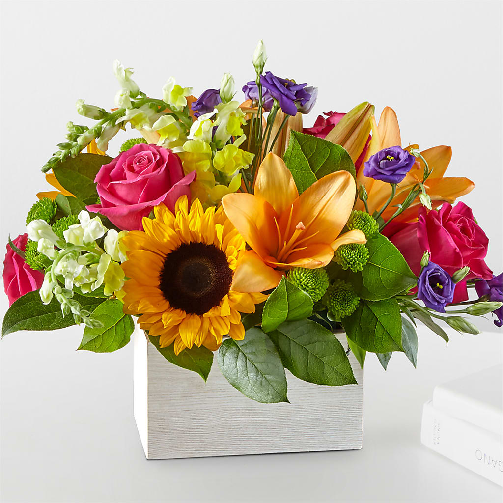 Best Day Box Bouquet – Flowers From The Heart Auburn, Auburn MI
