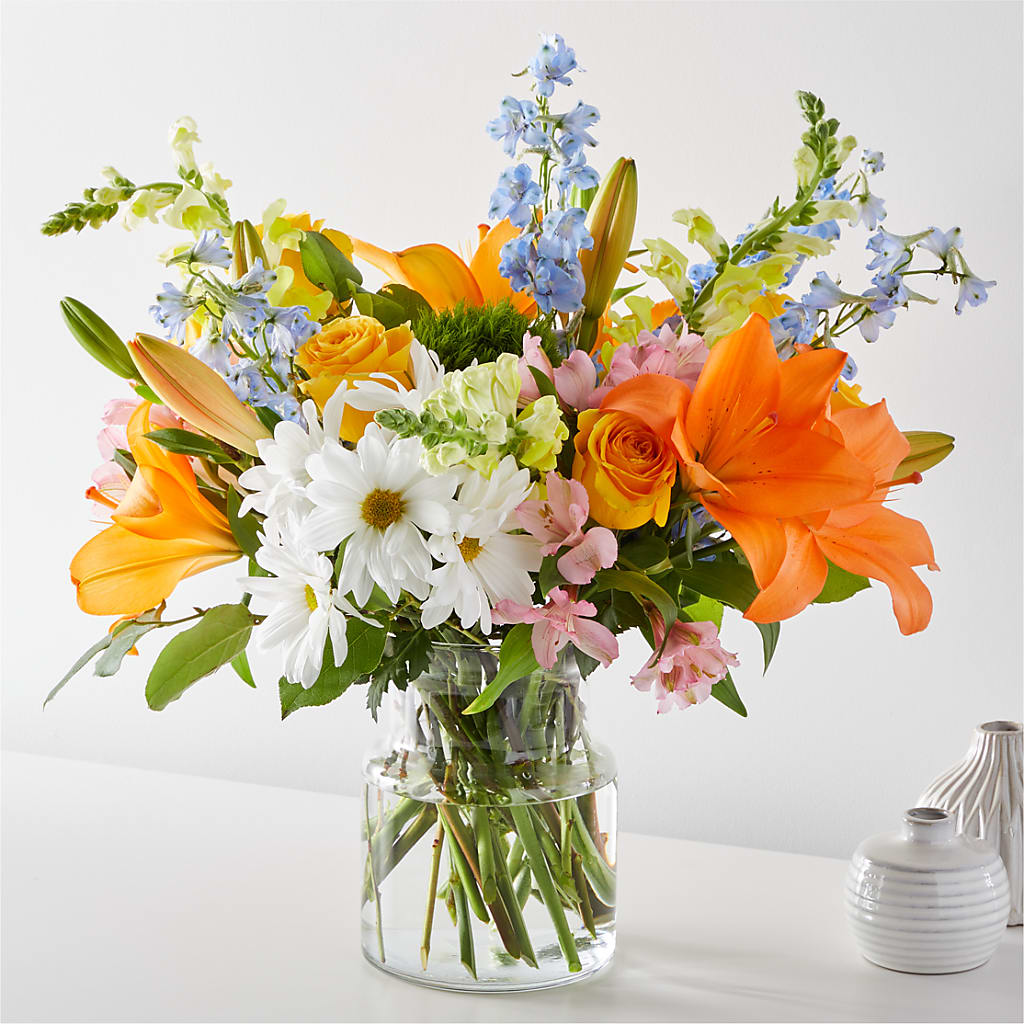 Sun Salutation Bouquet – Flowers From The Heart Auburn, Auburn MI