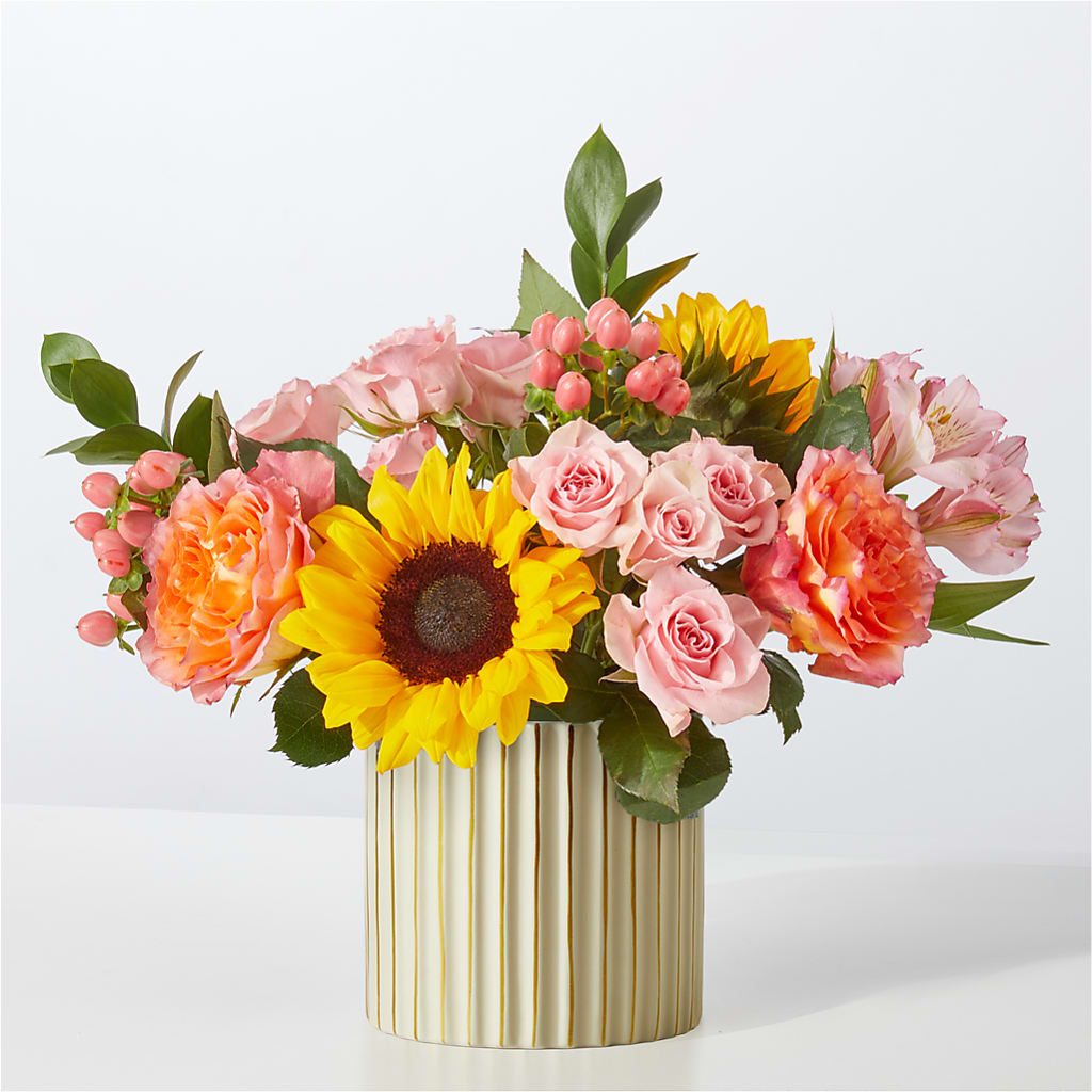 Sun's Out Bouquet – Flowers From The Heart Auburn, Auburn MI