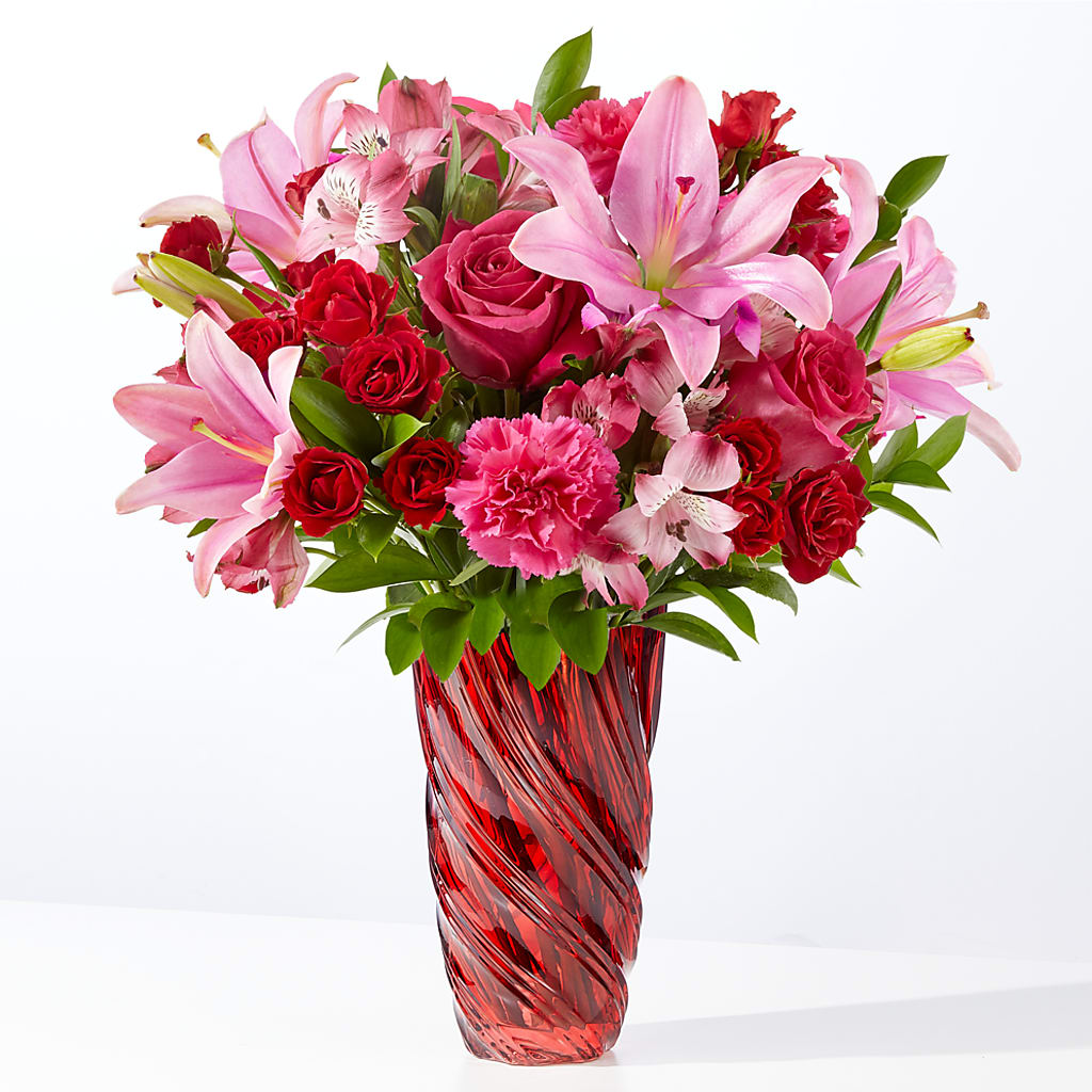 In Love Bouquet with Luxe Swirl Vase – Flowers From The Heart Auburn, Auburn MI