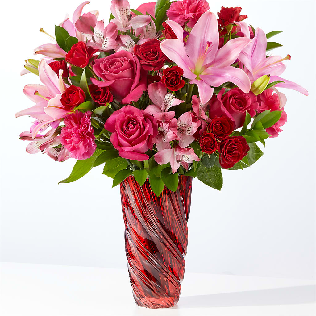 In Love Bouquet with Luxe Swirl Vase – Flowers From The Heart Auburn, Auburn MI