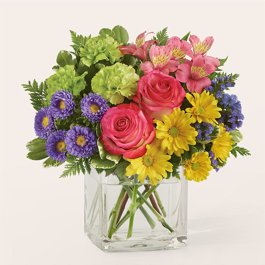 Candy Jar Bouquet – Flowers From The Heart Auburn, Auburn MI