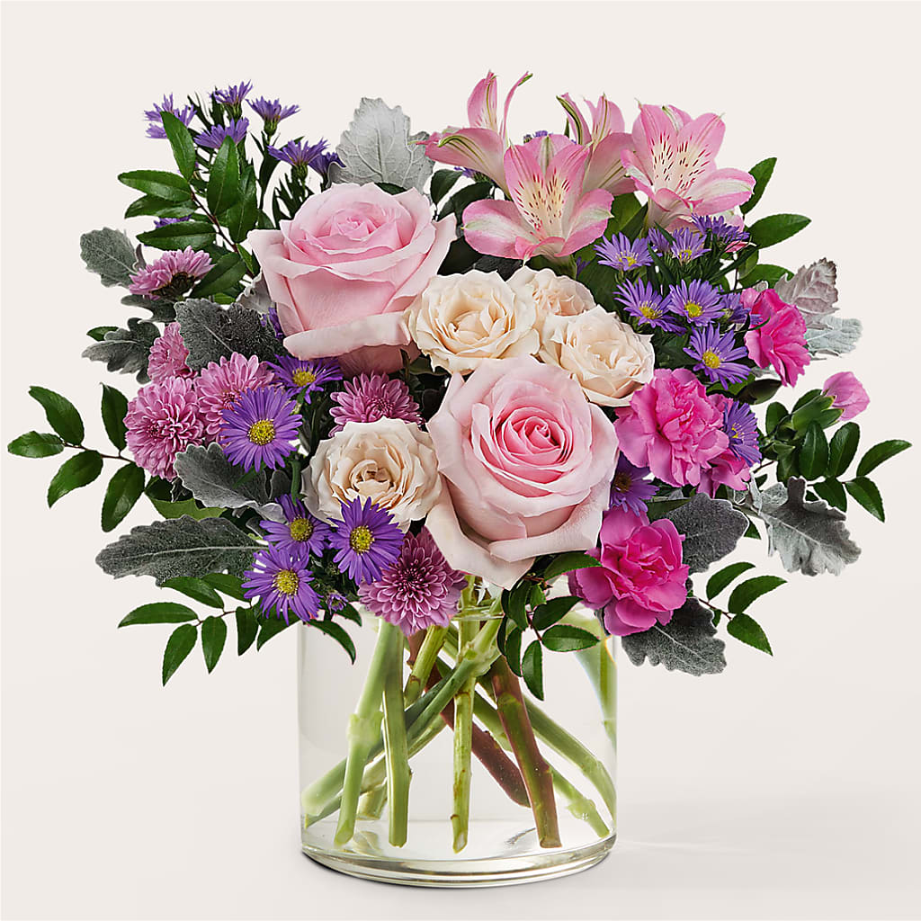 Light as a Feather Bouquet – Flowers From The Heart Auburn, Auburn MI