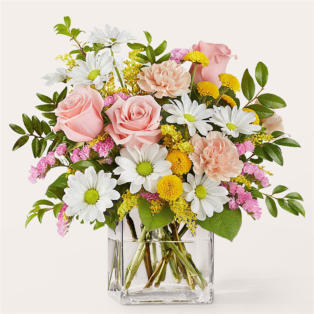 Country Cottage Bouquet – Flowers From The Heart Auburn, Auburn MI
