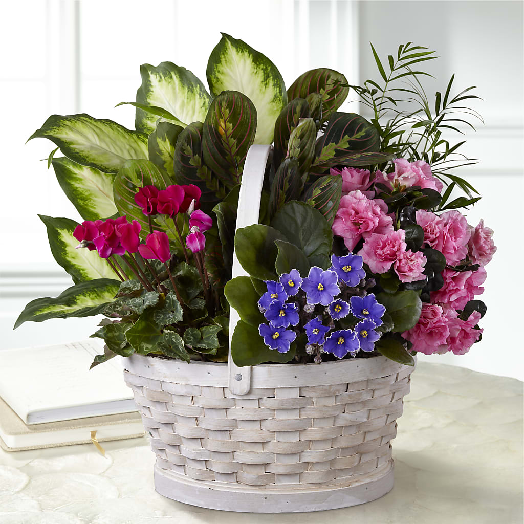 Peaceful Garden Planter – Flowers From The Heart Auburn, Auburn MI