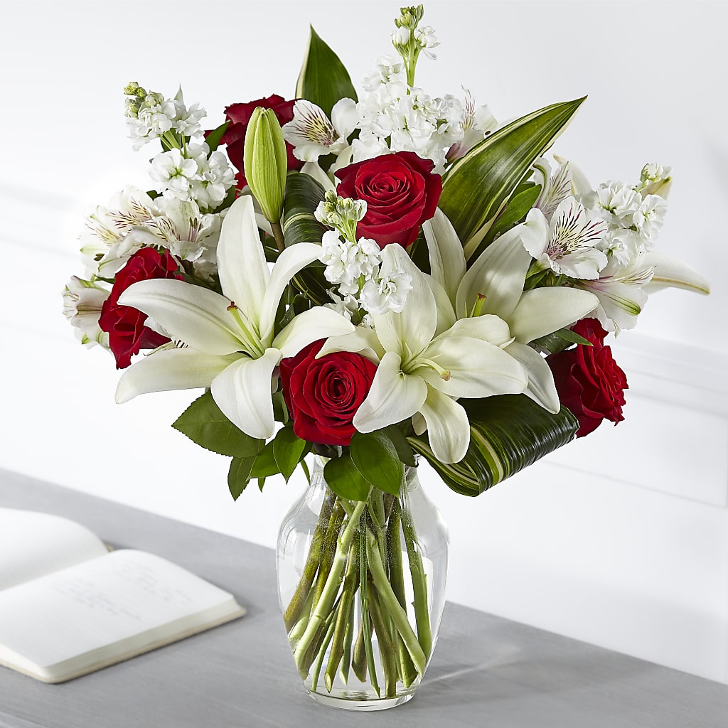 Loving Respect Bouquet – Flowers From The Heart Auburn, Auburn MI