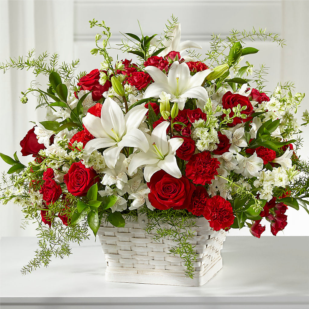 Sentiments of Love Arrangement – Flowers From The Heart Auburn, Auburn MI