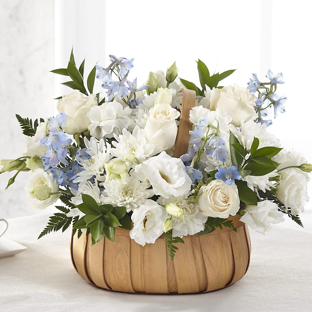 Sincerely Heartfelt Basket – Flowers From The Heart Auburn, Auburn MI