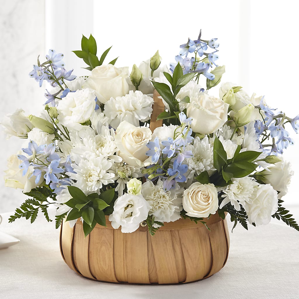 Sincerely Heartfelt Basket – Flowers From The Heart Auburn, Auburn MI
