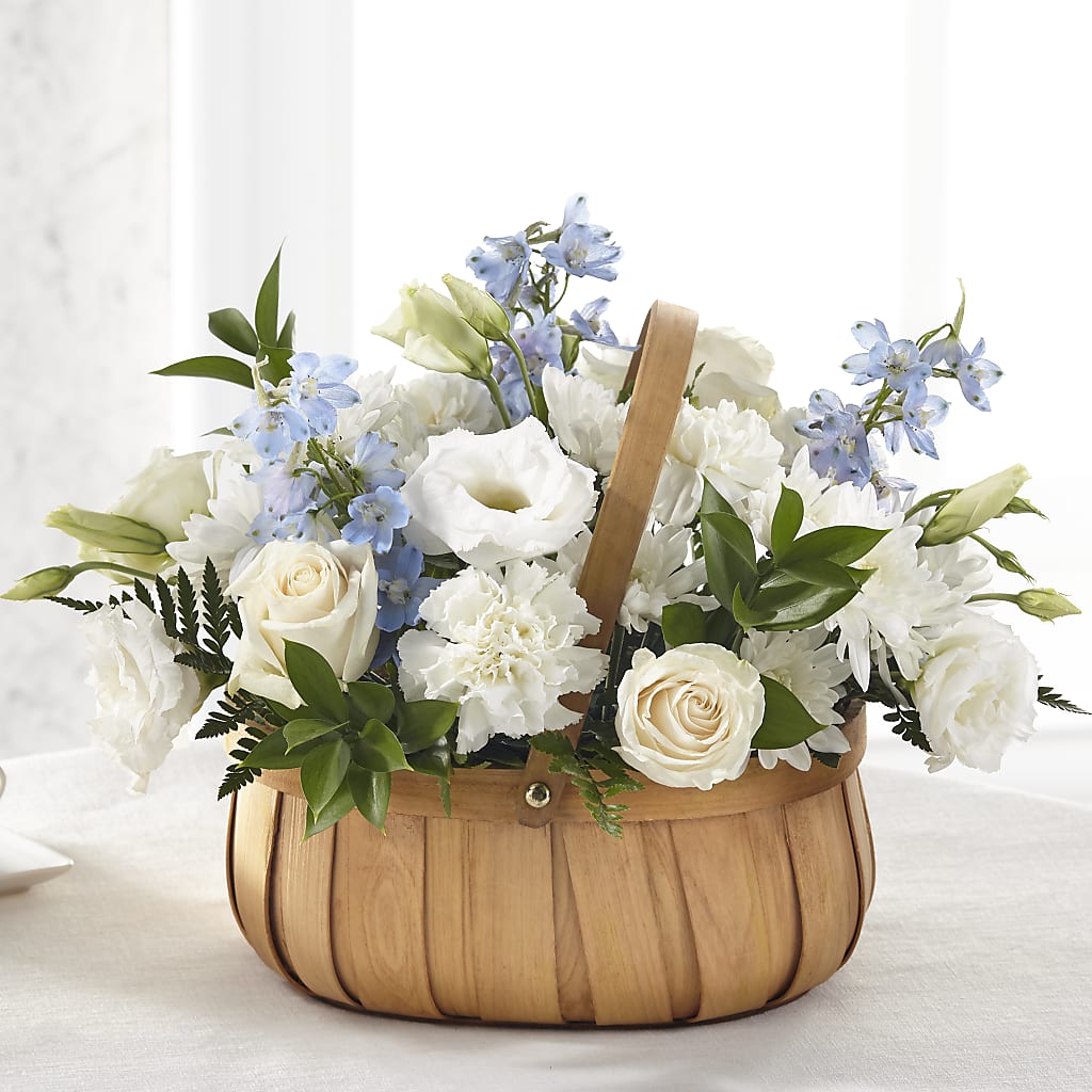 Sincerely Heartfelt Basket – Flowers From The Heart Auburn, Auburn MI