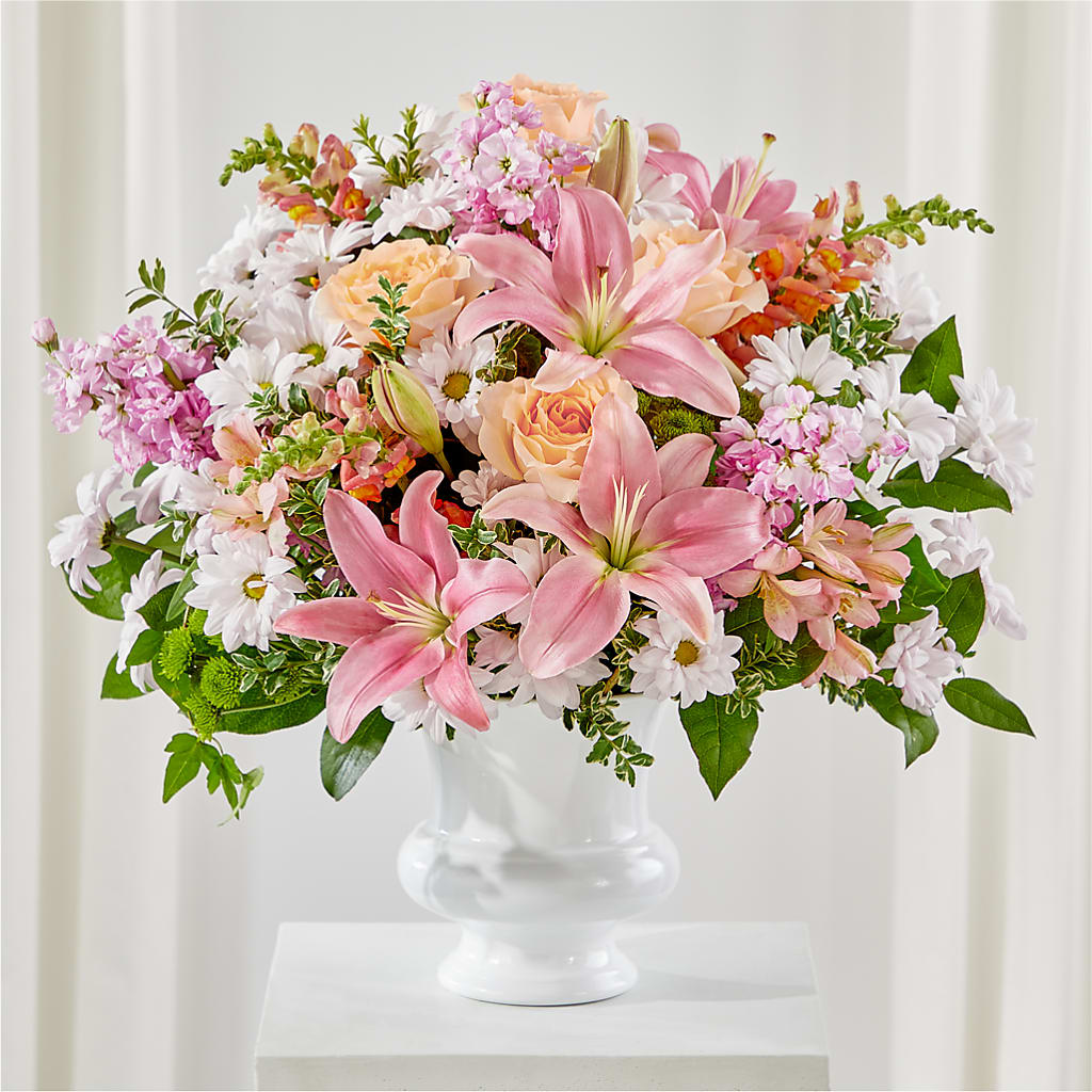 Heartfelt Gesture Urn Arrangement – Flowers From The Heart Auburn, Auburn MI