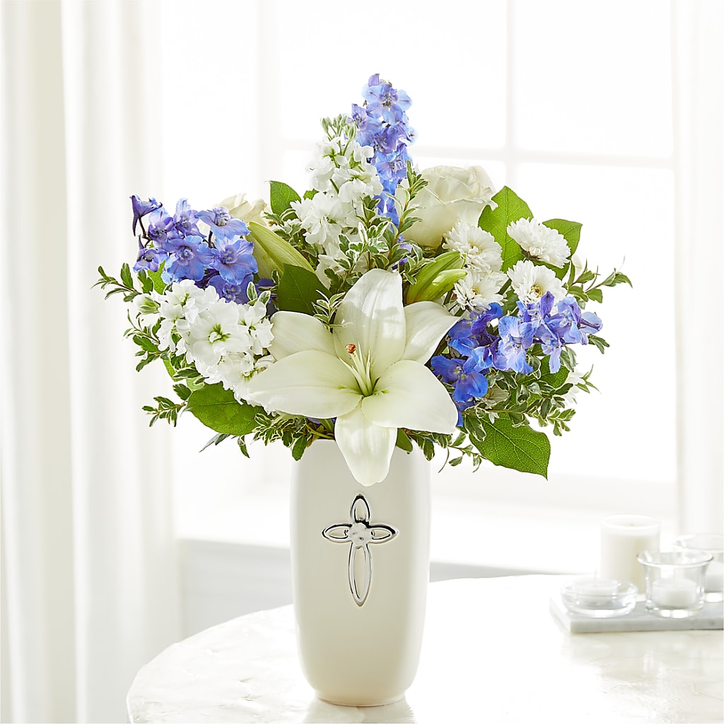 Heavenly Blossoms Bouquet – Flowers From The Heart Auburn, Auburn MI