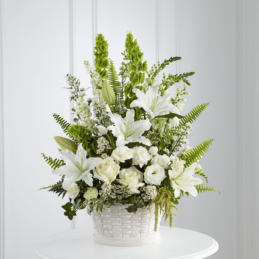 In Our Thoughts Arrangement – Flowers From The Heart Auburn, Auburn MI