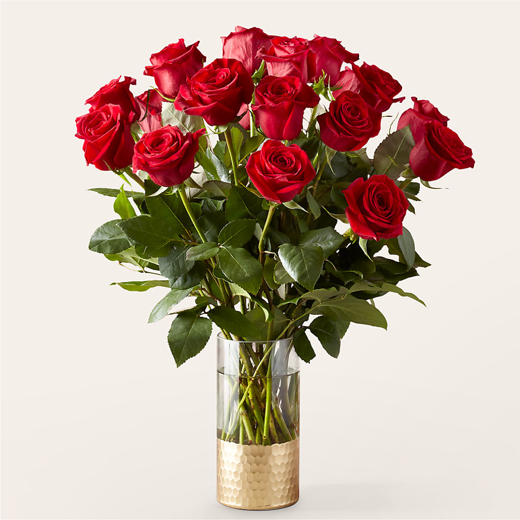 Classic Love Red Rose Bouquet – Flowers From The Heart Auburn, Auburn MI