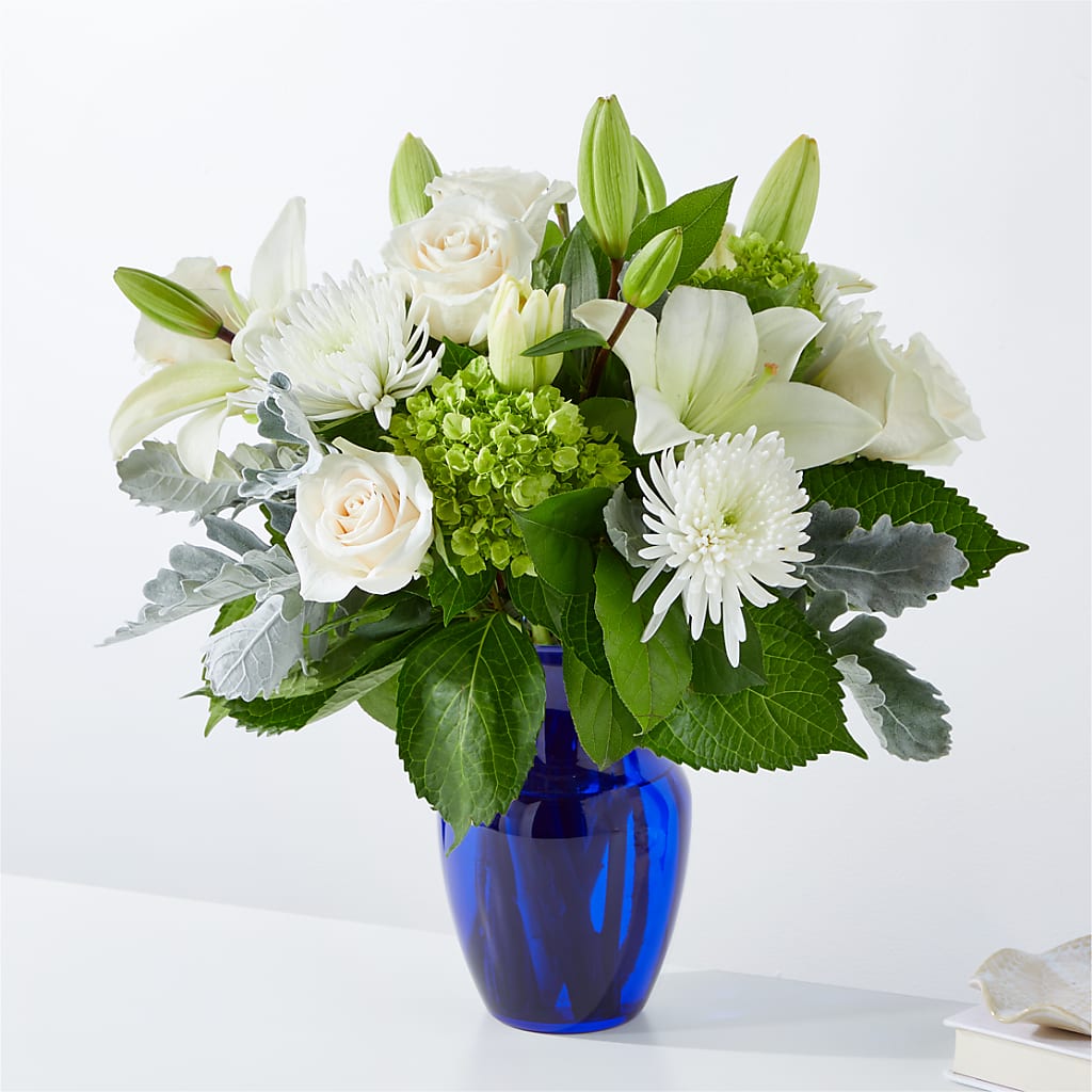 Snowy Dreams Bouquet – Flowers From The Heart Auburn, Auburn MI