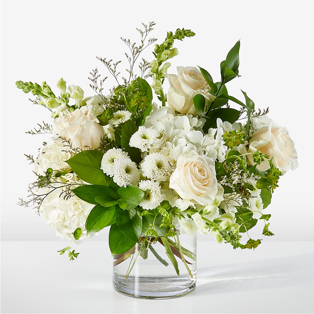 Hint of Vanilla Bouquet – Flowers From The Heart Auburn, Auburn MI