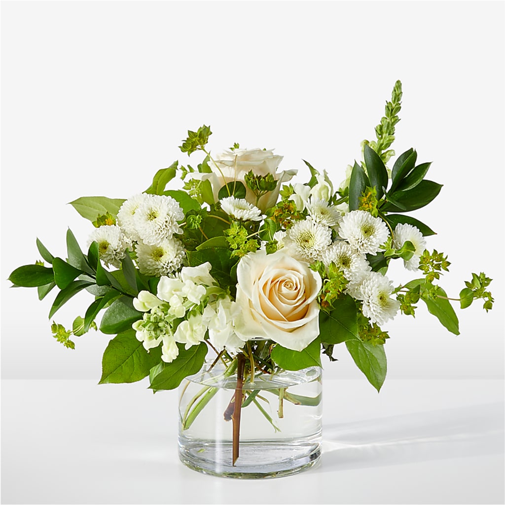 Hint of Vanilla Bouquet – Flowers From The Heart Auburn, Auburn MI