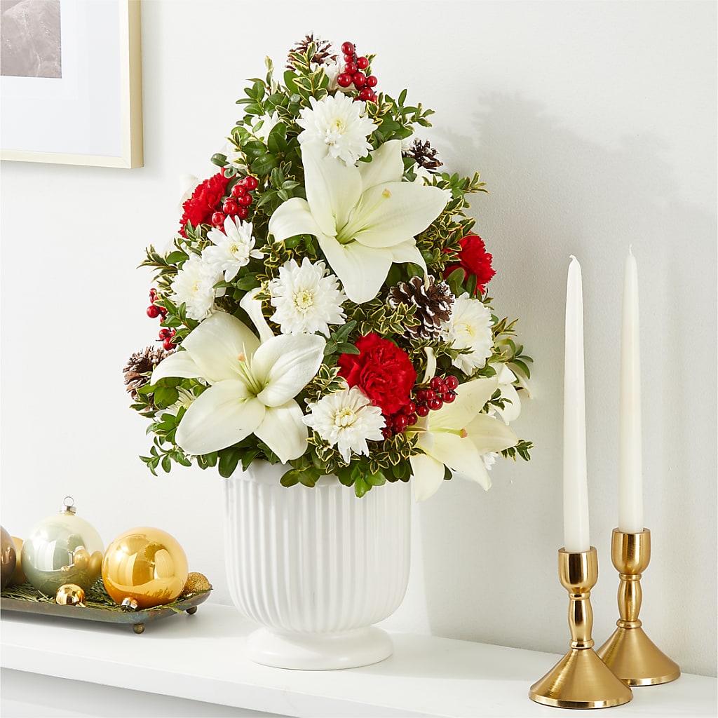 Festive Moments Tree –  Flowers From The Heart Auburn, Auburn MI