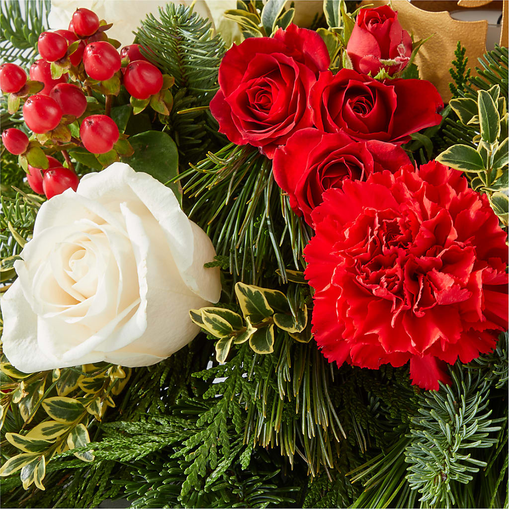 December Dreams Centerpiece –  Flowers From The Heart Auburn, Auburn MI