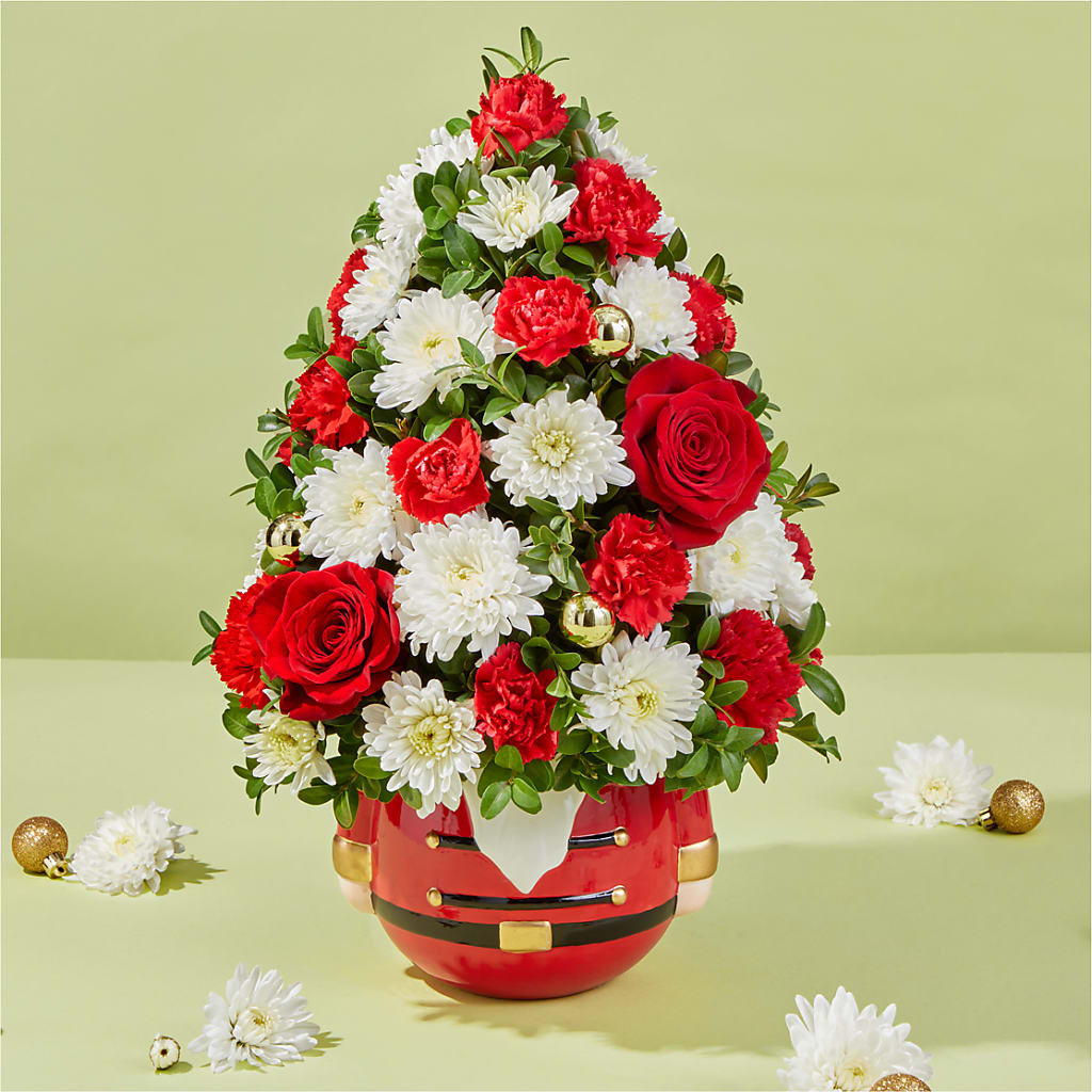 Royal Nutcracker Tree –  Flowers From The Heart Auburn, Auburn MI
