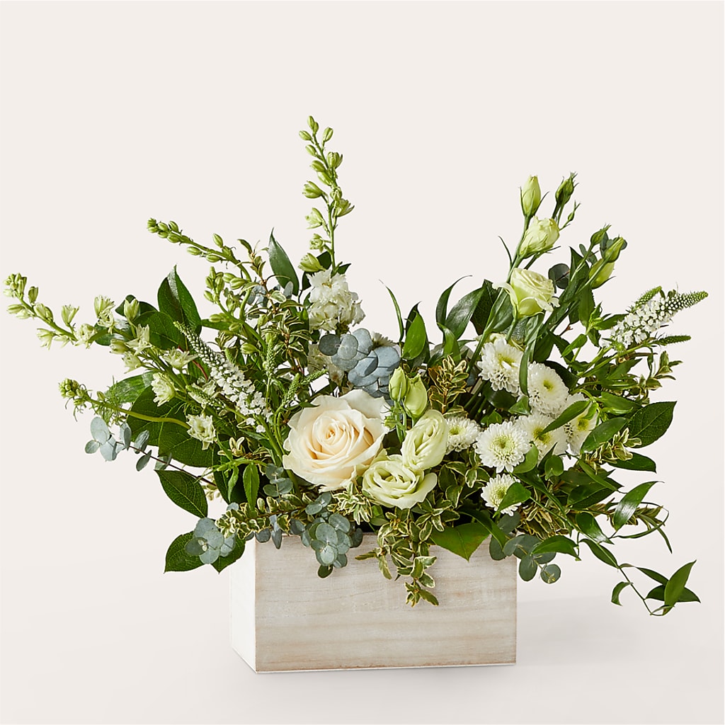 Cashmere Bouquet –  Flowers From The Heart Auburn, Auburn MI