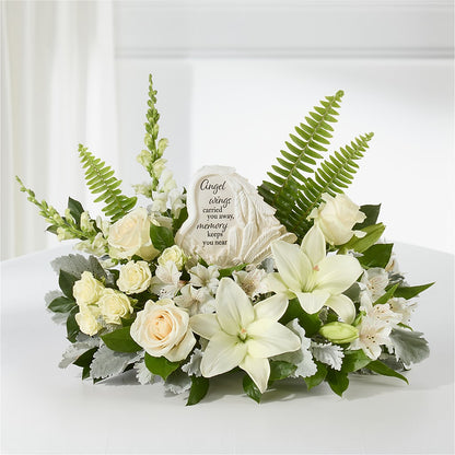 Holding You Close Arrangement –  Flowers From The Heart Auburn, Auburn MI