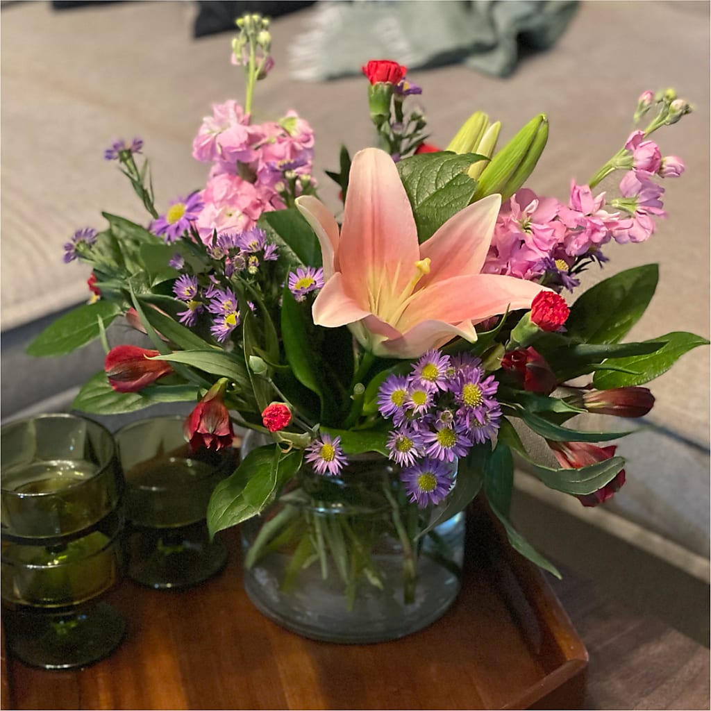 Romantique Bouquet –  Flowers From The Heart Auburn, Auburn MI