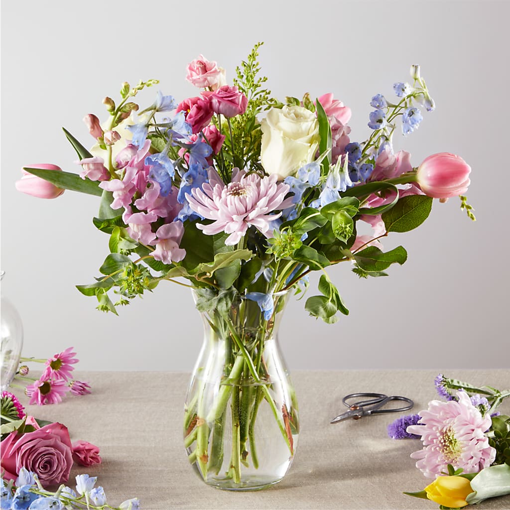 Pastel Tradition - A Florist Original –  Flowers From The Heart Auburn, Auburn MI