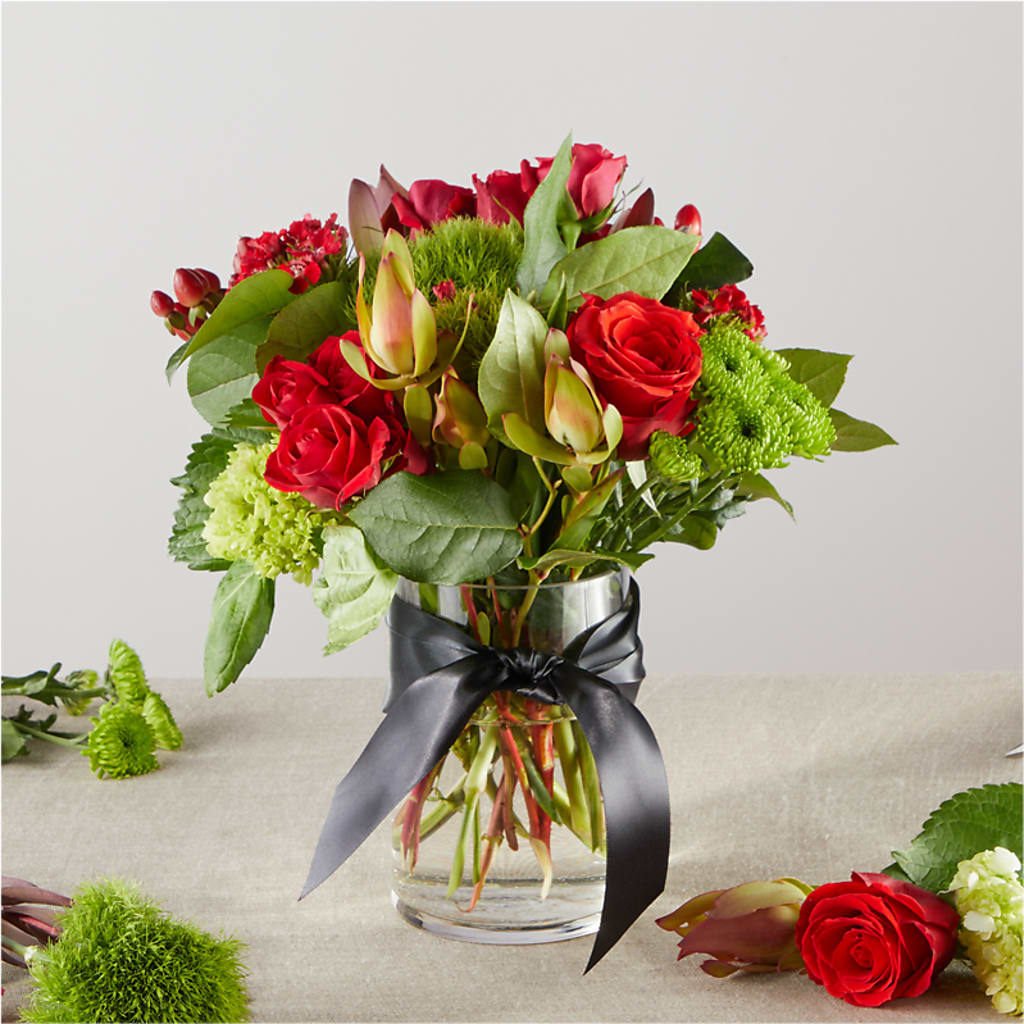 Heritage Kindle – A Florist Original –  Flowers From The Heart Auburn, Auburn MI