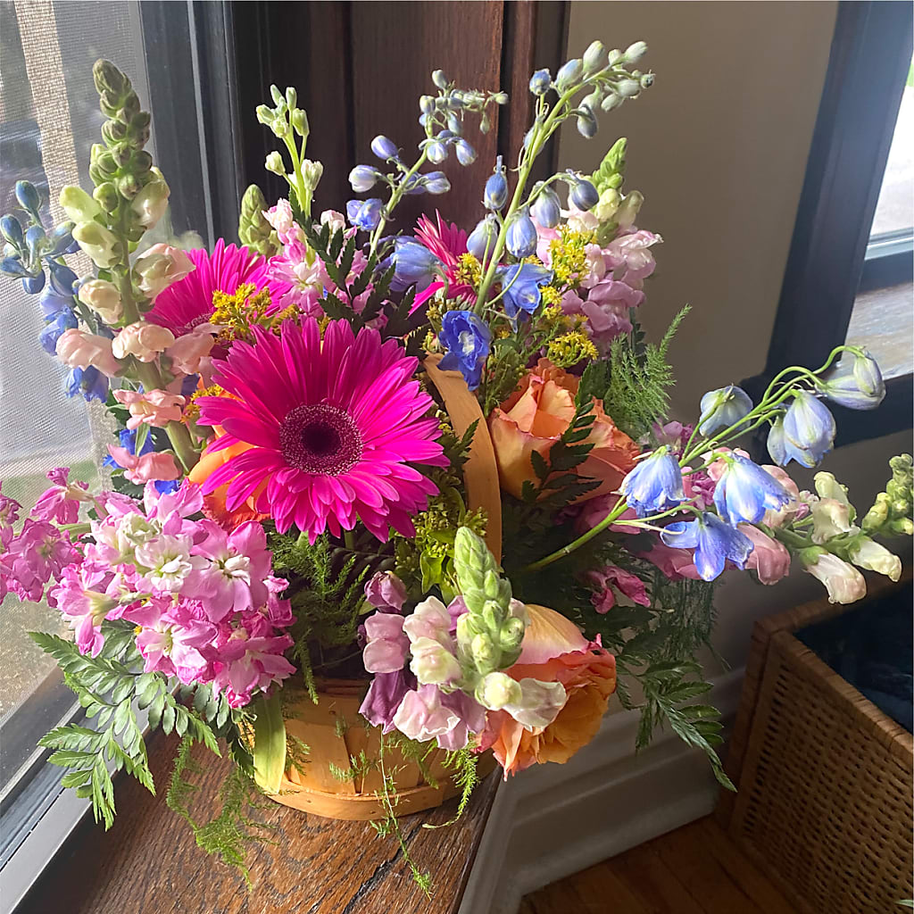 Garden of Life Basket –  Flowers From The Heart Auburn, Auburn MI