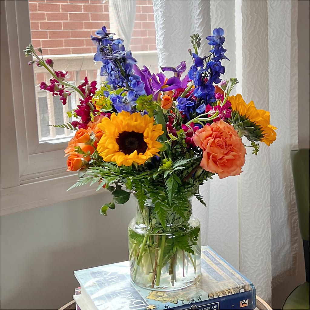 Rays of Life Bouquet –  Flowers From The Heart Auburn, Auburn MI