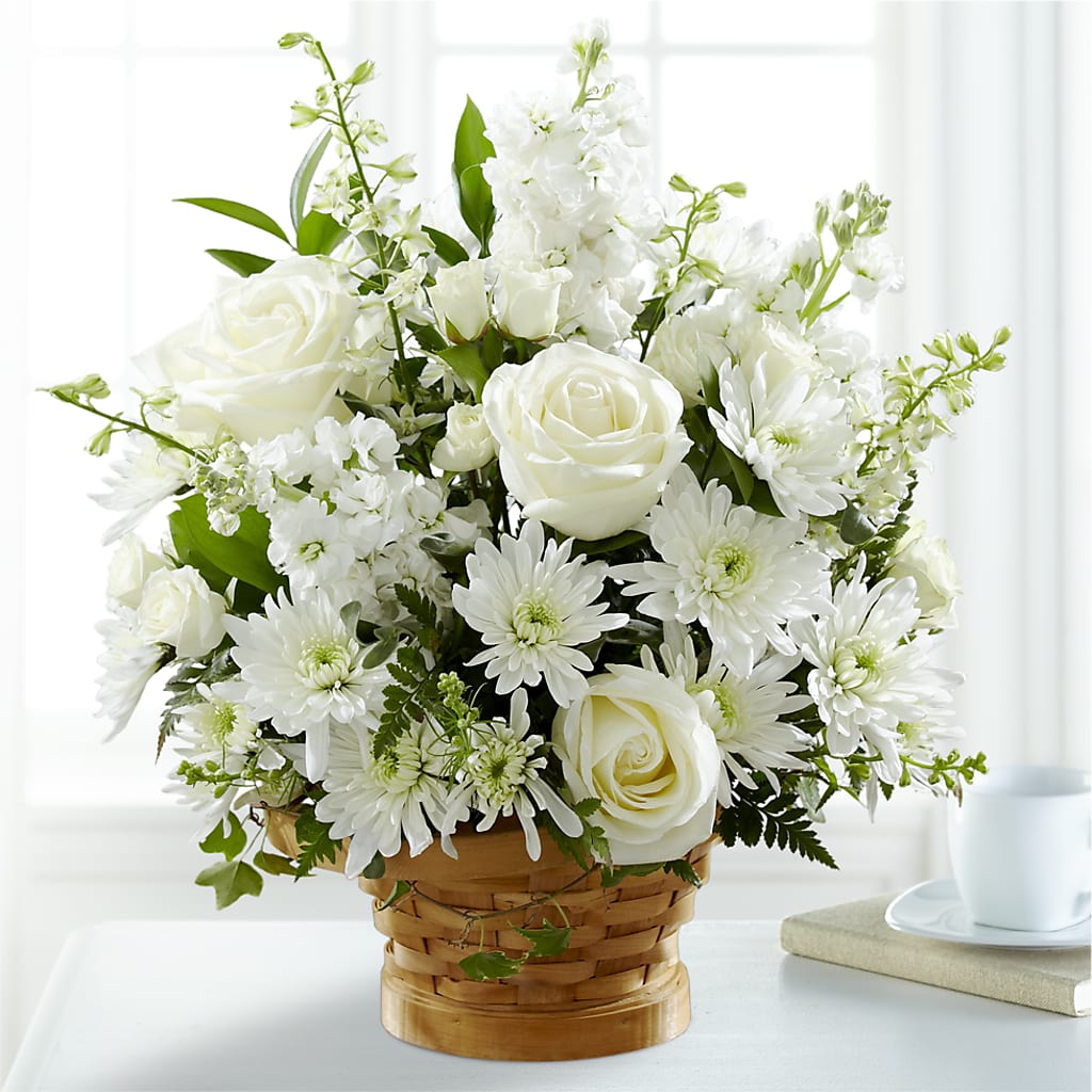 Heartfelt Condolences Arrangement –  Flowers From The Heart Auburn, Auburn MI