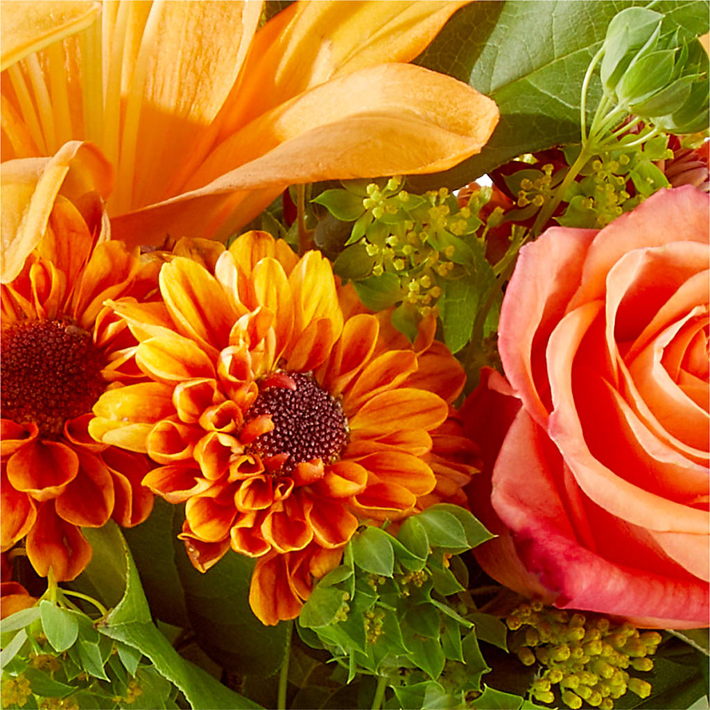 Honeycrisp Bouquet –  Flowers From The Heart Auburn, Auburn MI