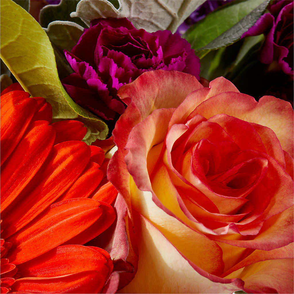 Sangria Bouquet –  Flowers From The Heart Auburn, Auburn MI