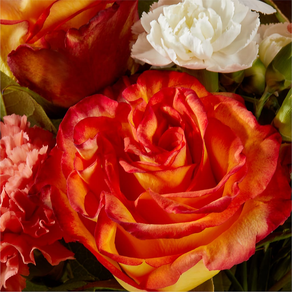 Apricot Glow Bouquet –  Flowers From The Heart Auburn, Auburn MI
