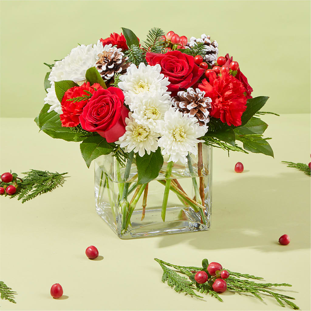 Snow Angel Bouquet –  Flowers From The Heart Auburn, Auburn MI