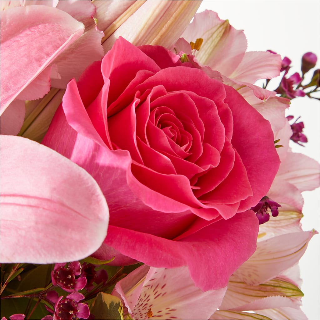 Lucky in Love Bouquet –  Flowers From The Heart Auburn, Auburn MI