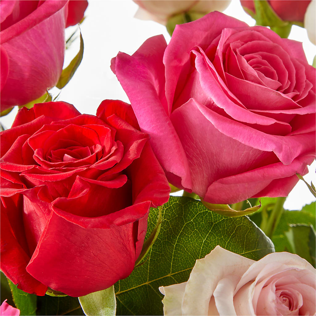 Charming Rose Bouquet –  Flowers From The Heart Auburn, Auburn MI