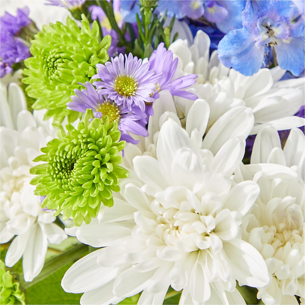 Genuine Gestures Bouquet –  Flowers From The Heart Auburn, Auburn MI