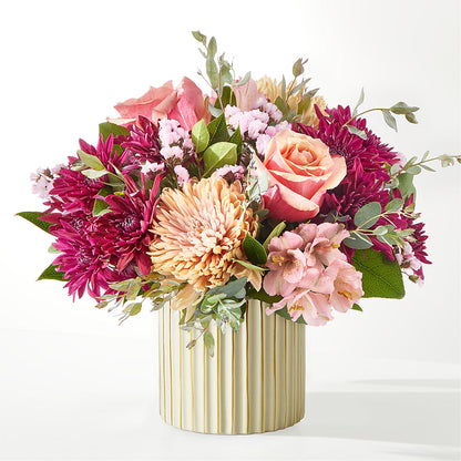 Berry Cobbler Bouquet with Ivory Vase –  Flowers From The Heart Auburn, Auburn MI