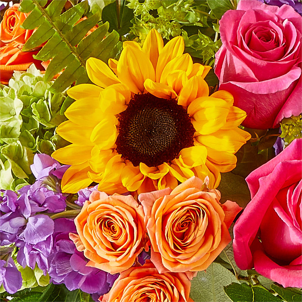 Vibrant Greetings Bouquet –  Flowers From The Heart Auburn, Auburn MI
