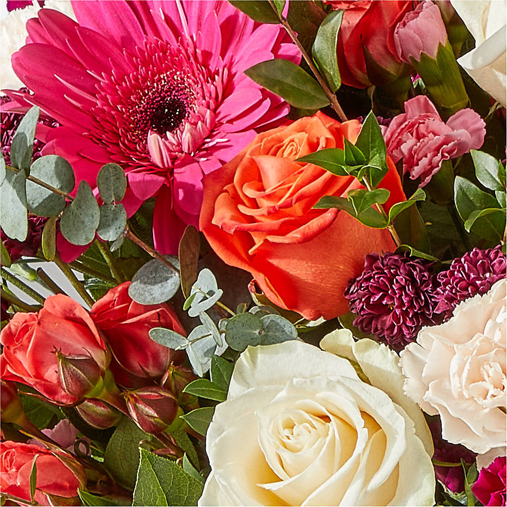Smell the Roses Bouquet –  Flowers From The Heart Auburn, Auburn MI