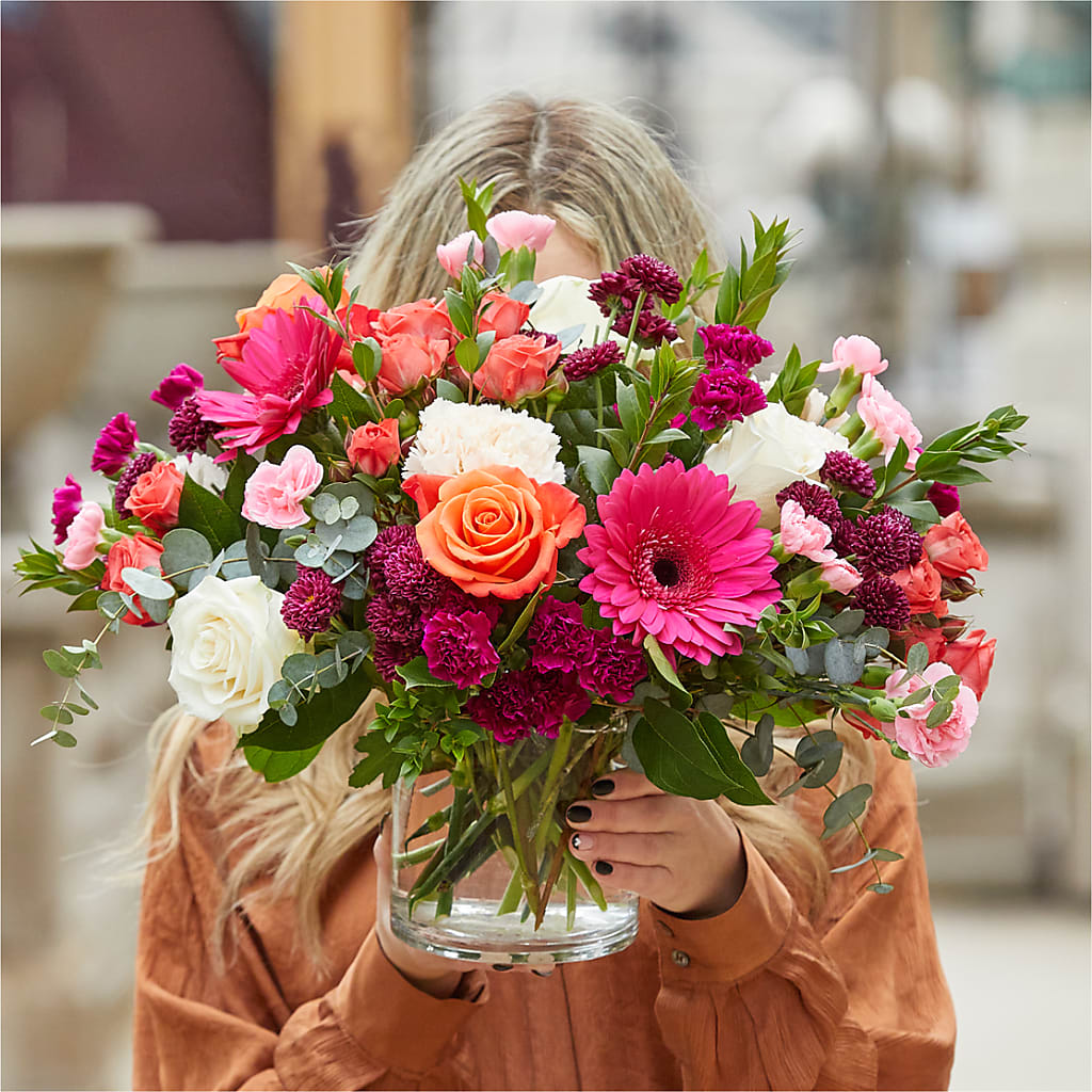 Smell the Roses Bouquet –  Flowers From The Heart Auburn, Auburn MI