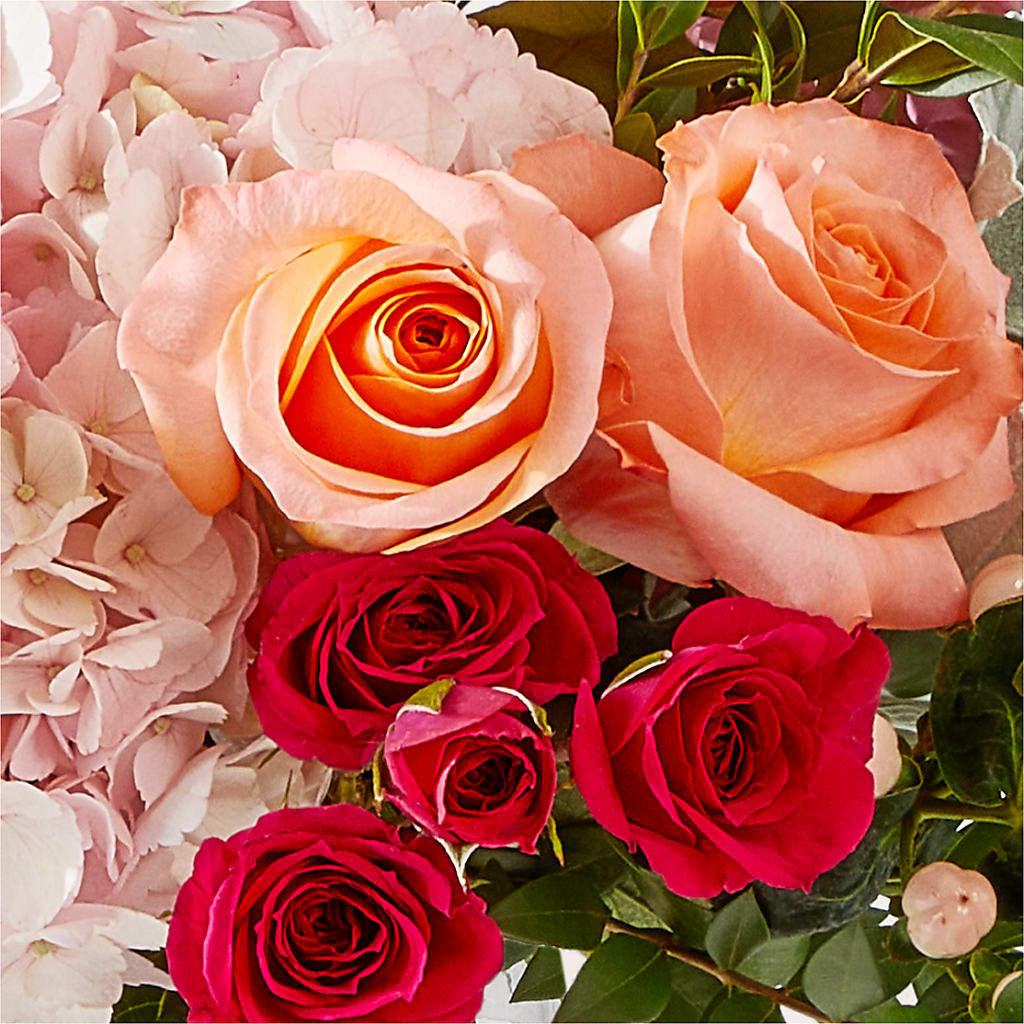 Glitz & Glam Bouquet –  Flowers From The Heart Auburn, Auburn MI