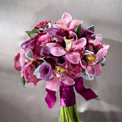 Delicacy Bouquet –  Flowers From The Heart Auburn, Auburn MI