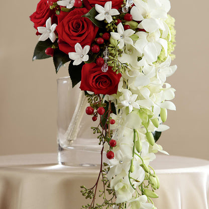 Here Comes the Bride Bouquet –  Flowers From The Heart Auburn, Auburn MI